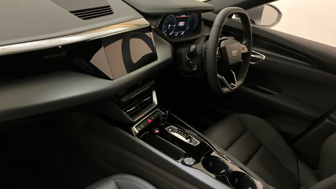 Audi e-tron GT 370kW 105kWh Quattro 4dr Auto Electric Saloon - Image 2